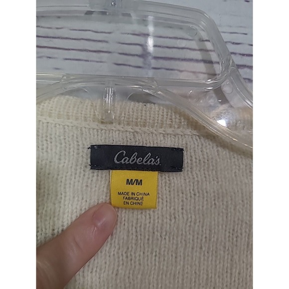 Cabela's Cream Wool Knit 100% Wool Long Sleeve Cardigan Sweater Womans Medium - Picture 5 of 6